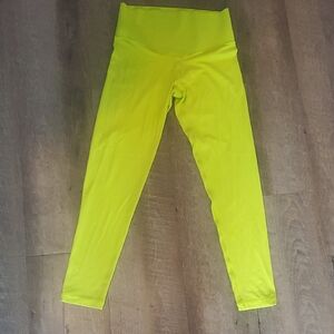 Bright Womans Medium Yellow High-Waisted Leggings